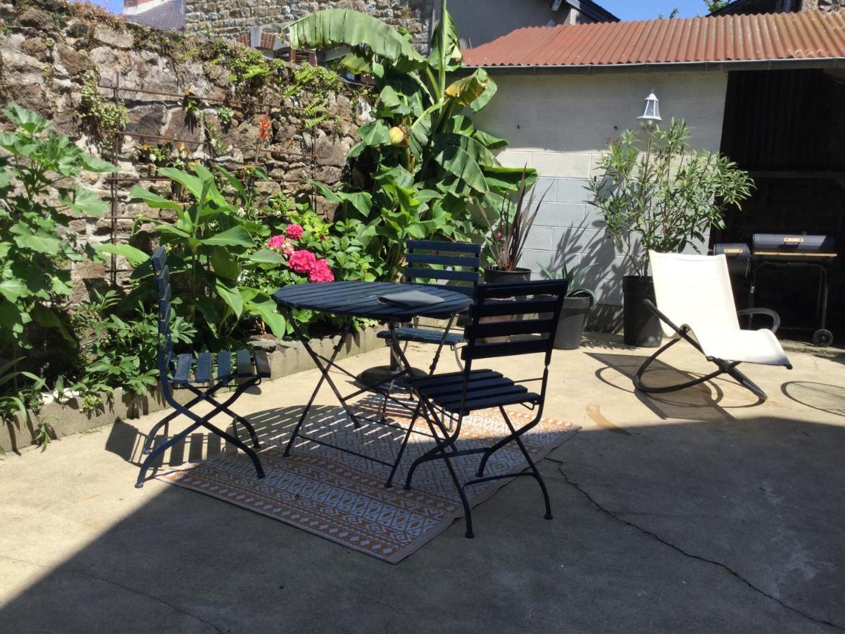 Apartmán Les2 Cerisiers Pontorson Exteriér fotografie